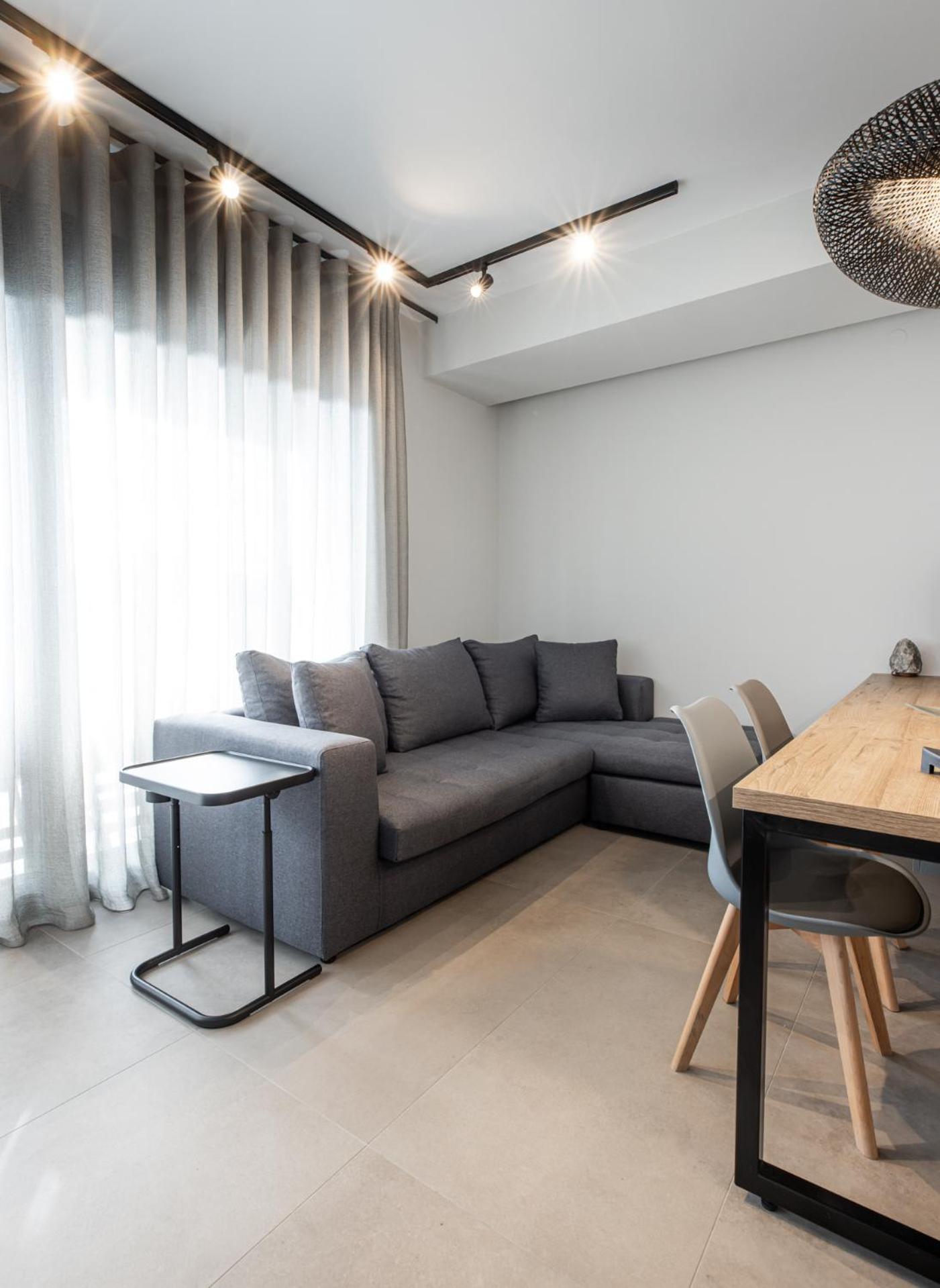 Cozy Apartment In Kalamaria, Thessaloníki Exteriör bild