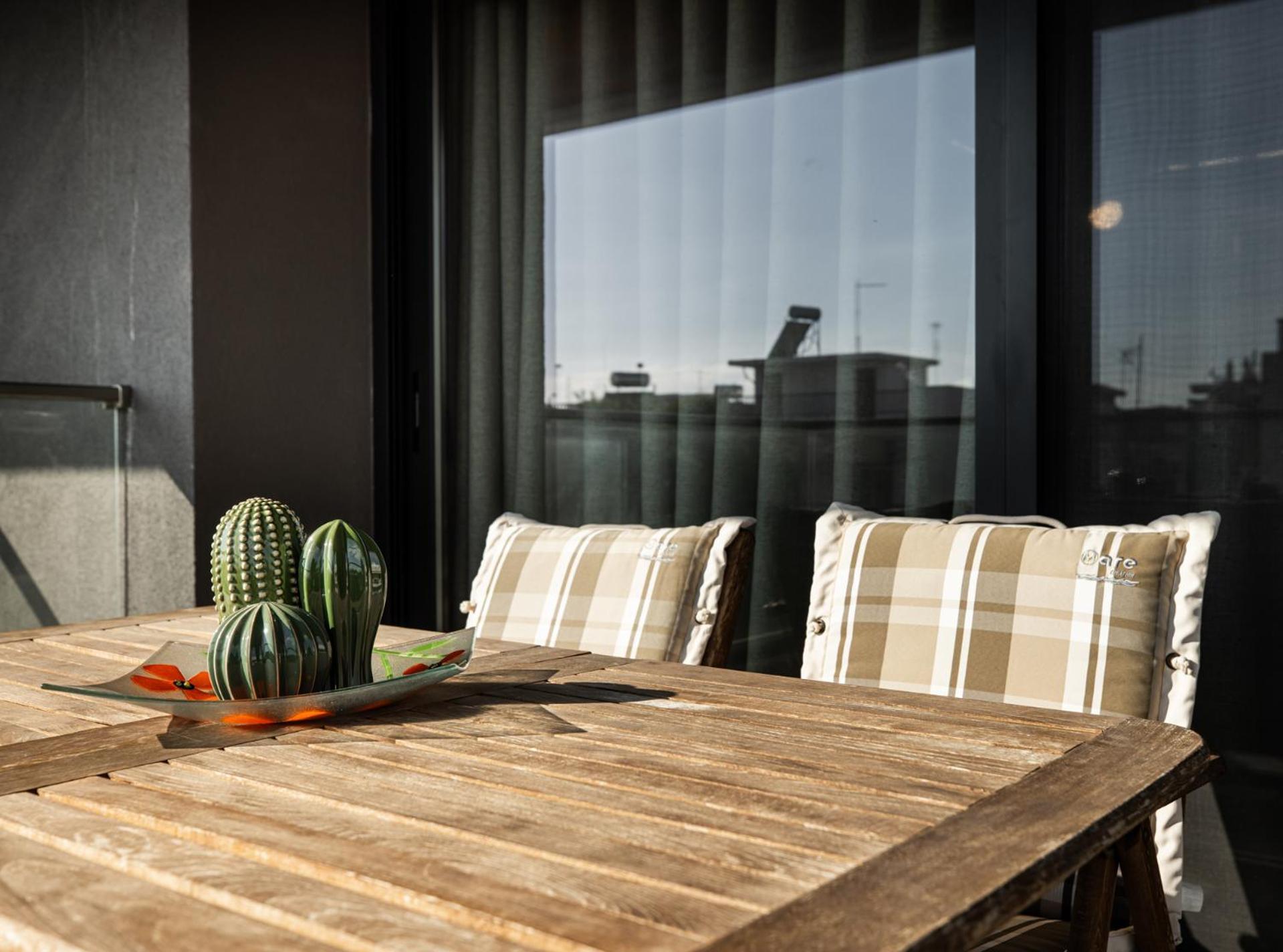 Cozy Apartment In Kalamaria, Thessaloníki Exteriör bild